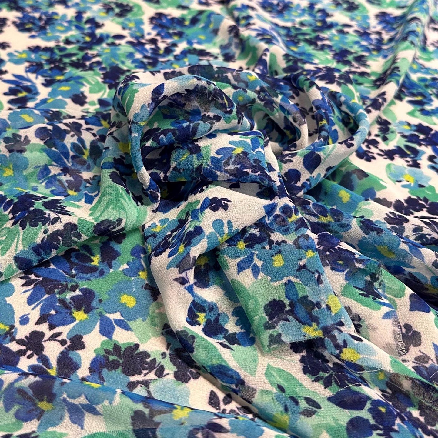 Polyester Chiffon Woven Print Fabric By The Yard Blue Flower Summer Floral Print Summer Flowy Dress