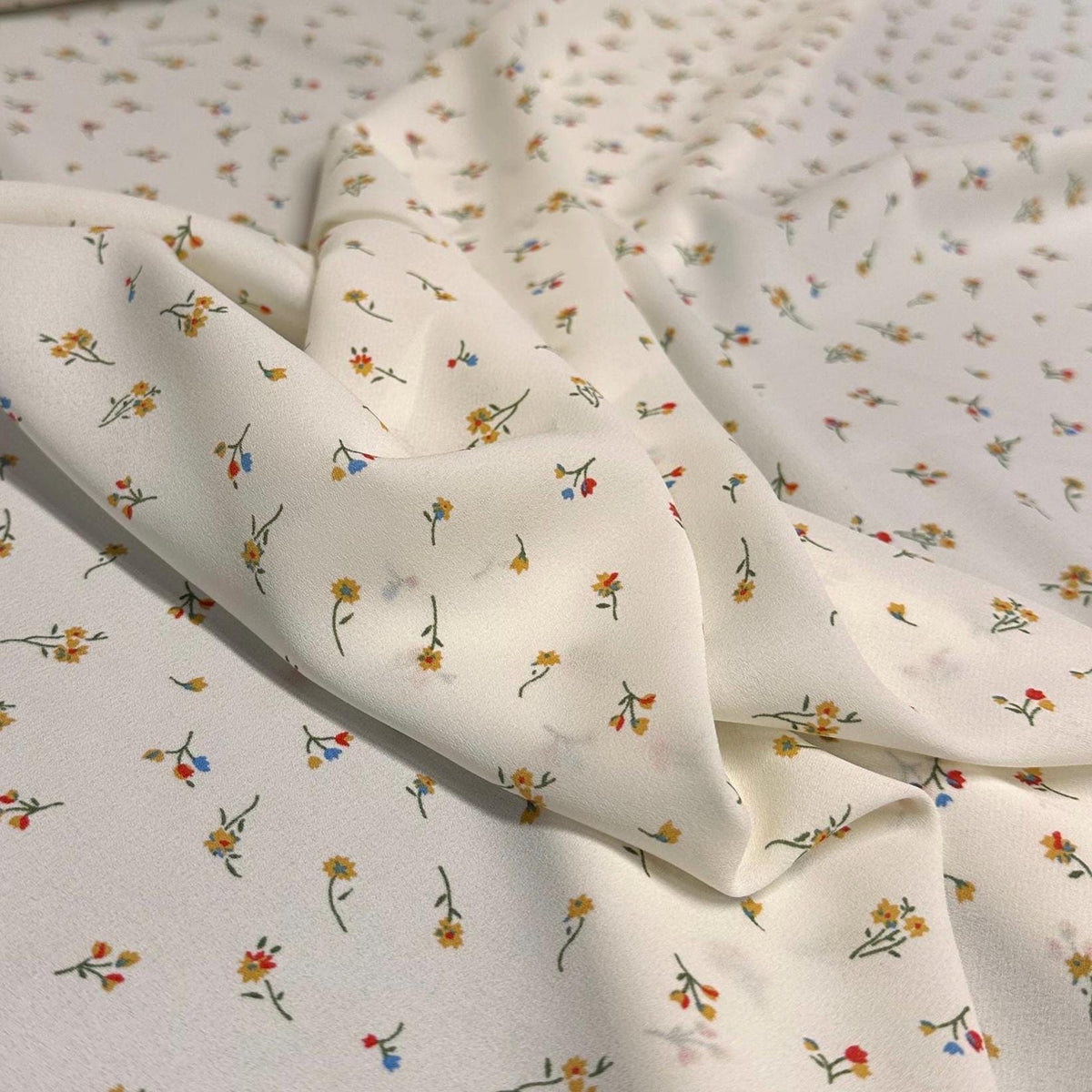 Polyester Wool Dobby Georgette Woven Print Fabric By The Yard Small Mini Multicolor Summer Floral Flower Print