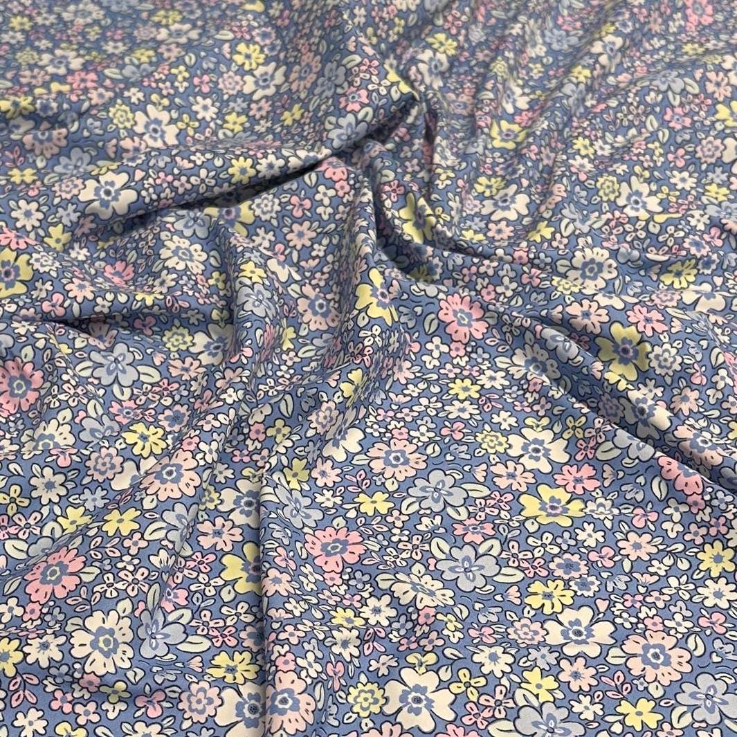 4 Way Stretch Print Nylon Spandex Fabric By The Yard Tricot Swim Wear Bikini Active Wear Mini Multicolor Floral Daisy Blue