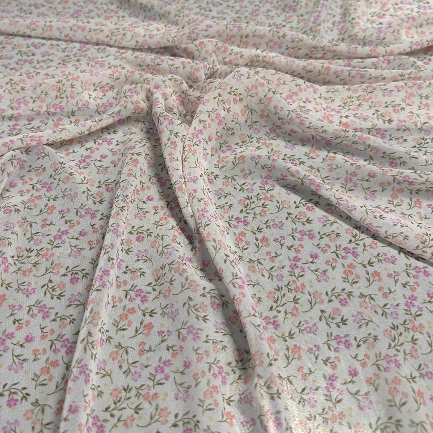 Polyester Chiffon Woven Print Fabric By The Yard Mini Multicolor Peach Flower Summer Floral Print Summer Flowy Dress