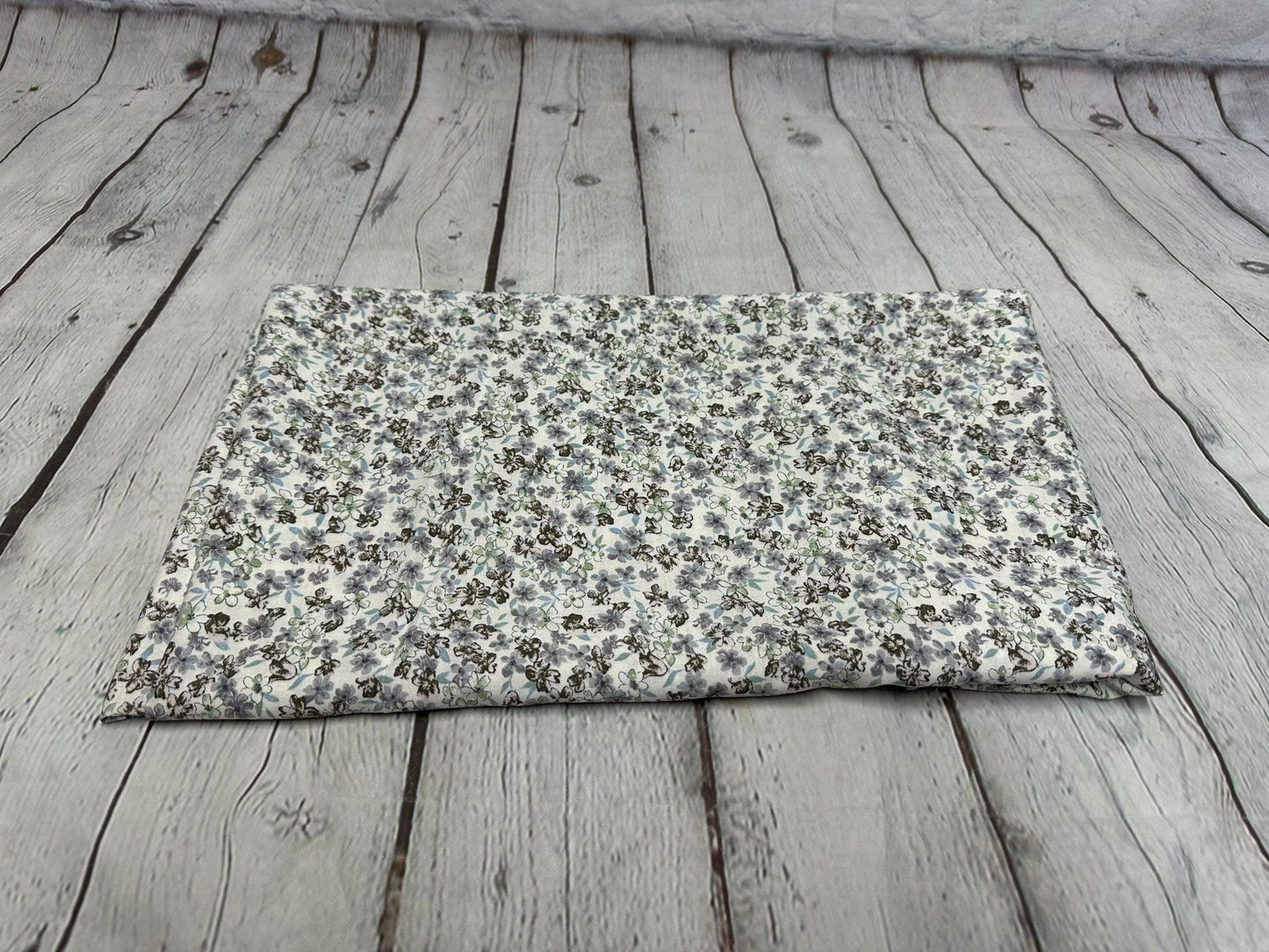 Mini Floral Rayon Linen Blend Soft Woven Fabric By The Yard Flowers 200 GSM