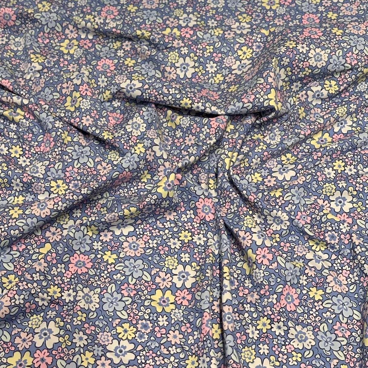 4 Way Stretch Print Nylon Spandex Fabric By The Yard Tricot Swim Wear Bikini Active Wear Mini Multicolor Floral Daisy Blue