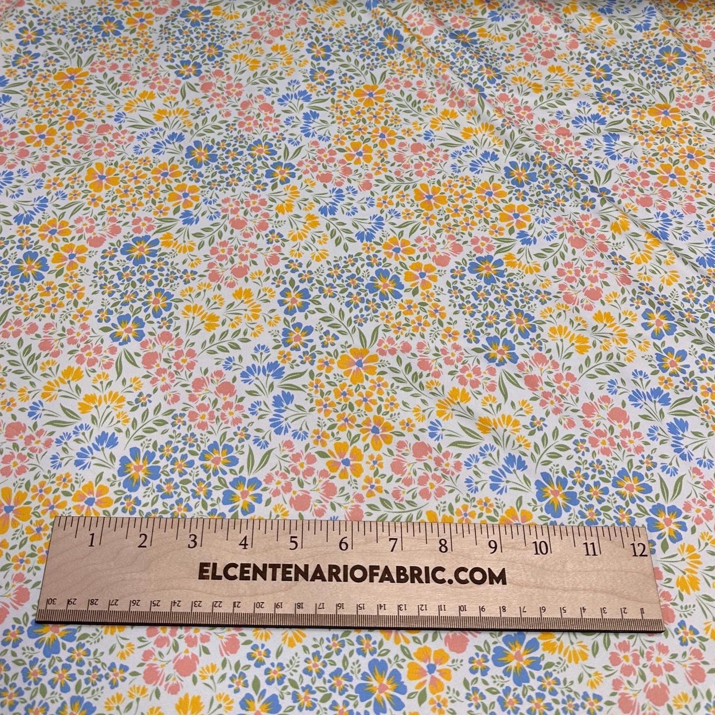 4 Way Stretch Print Nylon Spandex Fabric By The Yard Tricot Swim Wear Bikini Active Wear Mini Multicolor Floral Daisy Blue 260 GSM