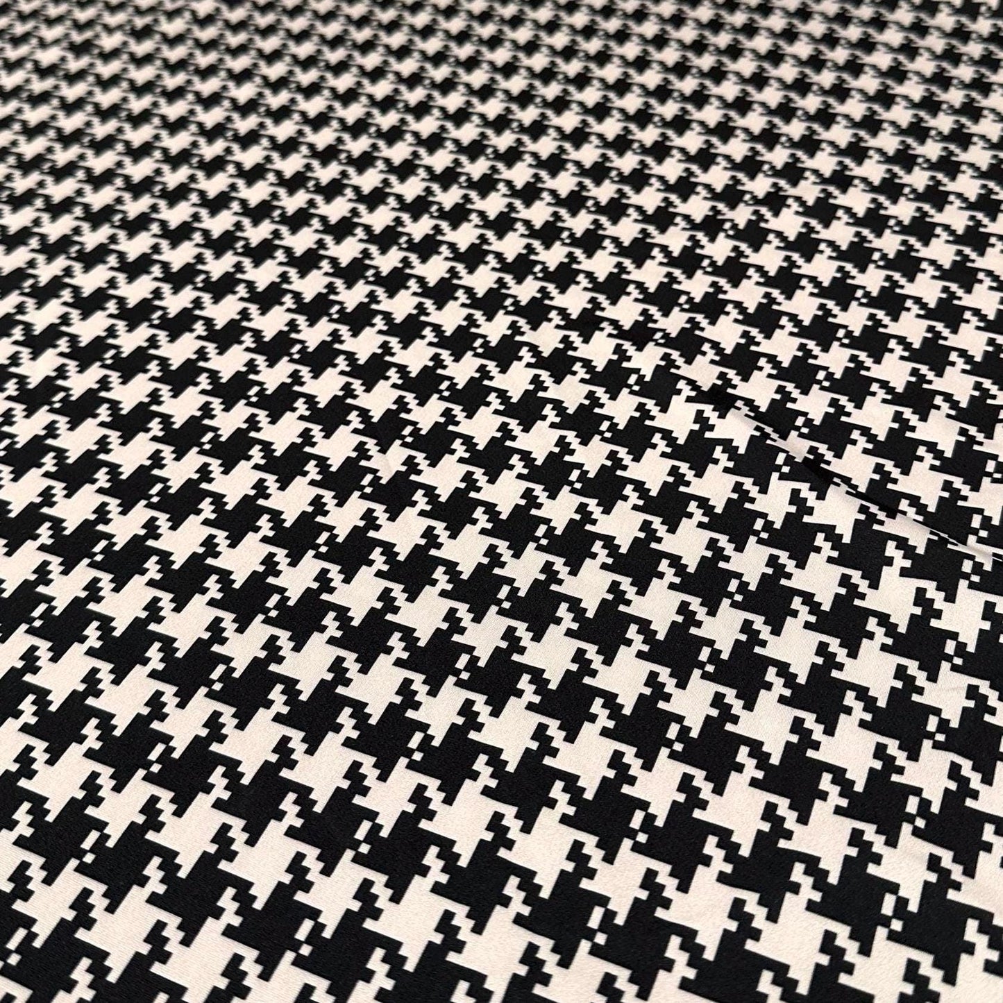 4 Way Stretch Print Nylon Spandex Fabric By The Yard Tricot Swim Wear Bikini Active Wear White Black Houndstooth Print