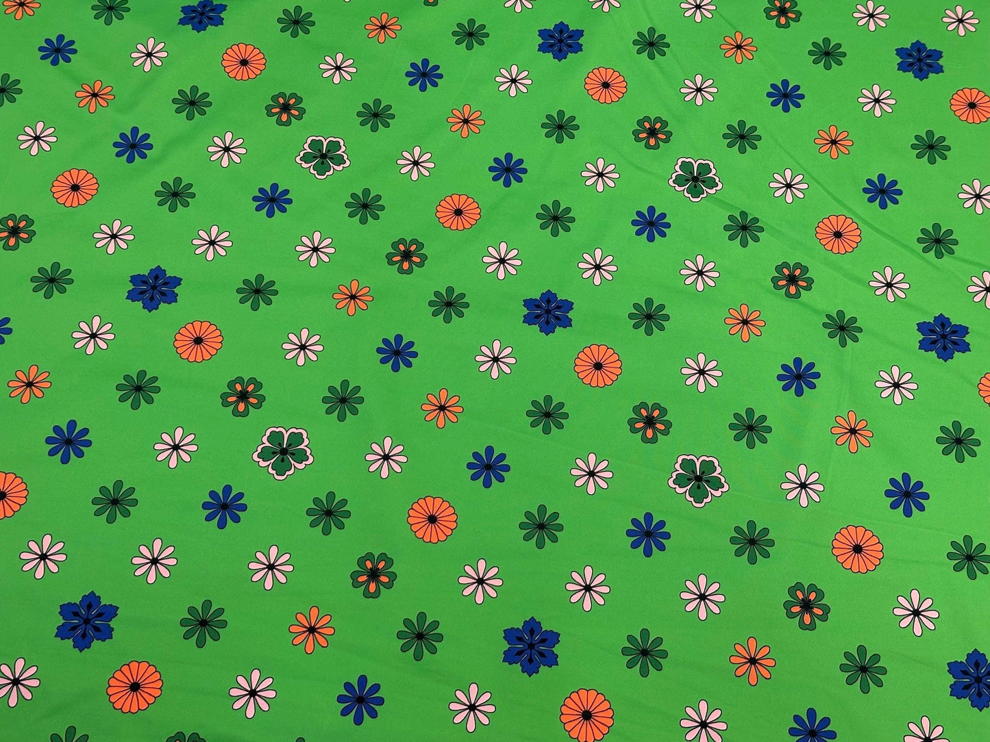 4 Way Stretch Print Nylon Spandex Fabric By The Yard Tricot Swim Wear Bikini Active Wear Green Ditsy Flower Daisy Floral