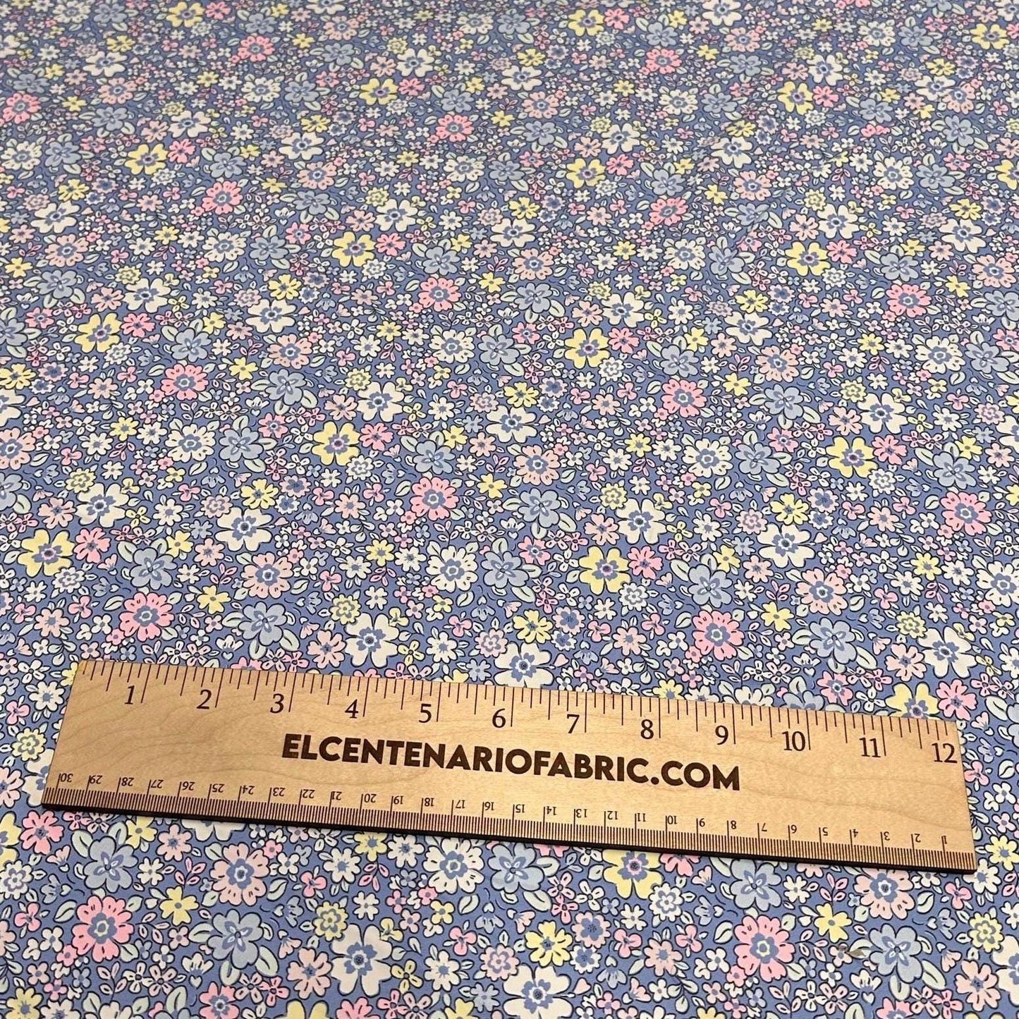 4 Way Stretch Print Nylon Spandex Fabric By The Yard Tricot Swim Wear Bikini Active Wear Mini Multicolor Floral Daisy Blue