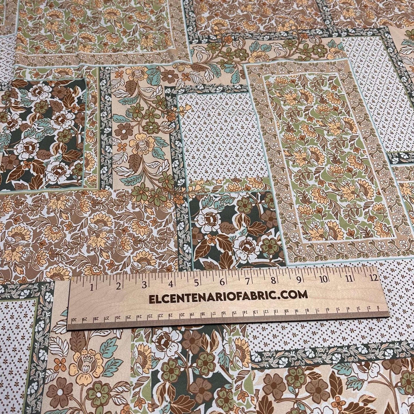 Airflow Woven Print Fabric By The Yard Green Paisley Vintage Flower Patchwork Geometric Floral Print