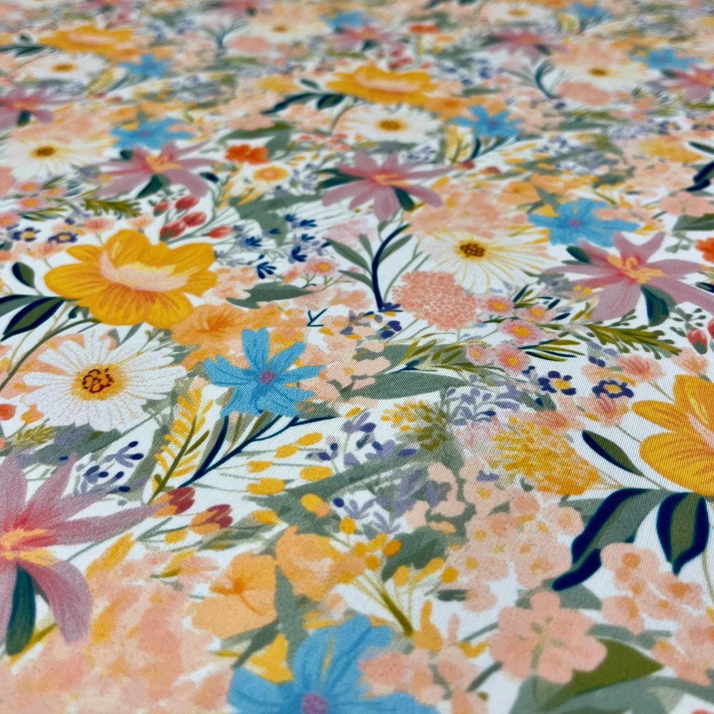 4 Way Stretch Print Nylon Spandex Fabric By The Yard Tricot Swim Wear Bikini Active Wear Floral Vinatge Floral Daisy Multicolor White Yellow