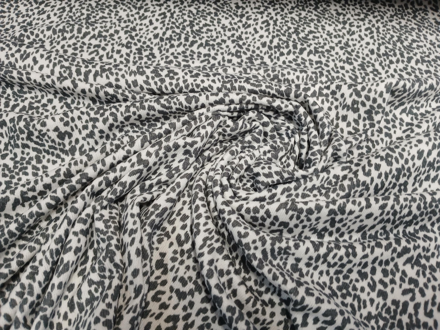 Premium Sweater Knit Mini Leaopard Animal Print Grey Cheetah Fabric By The Yard | 180 GSM Open Weave