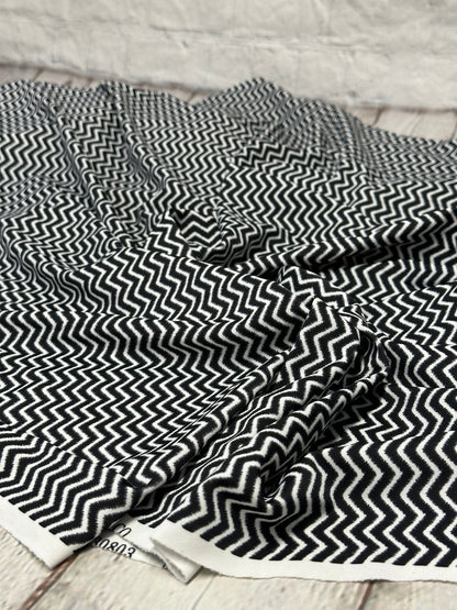 4 Way Stretch Print Nylon Spandex Fabric By The Yard Tricot Swim Wear Bikini Active Wear Chevron Black White