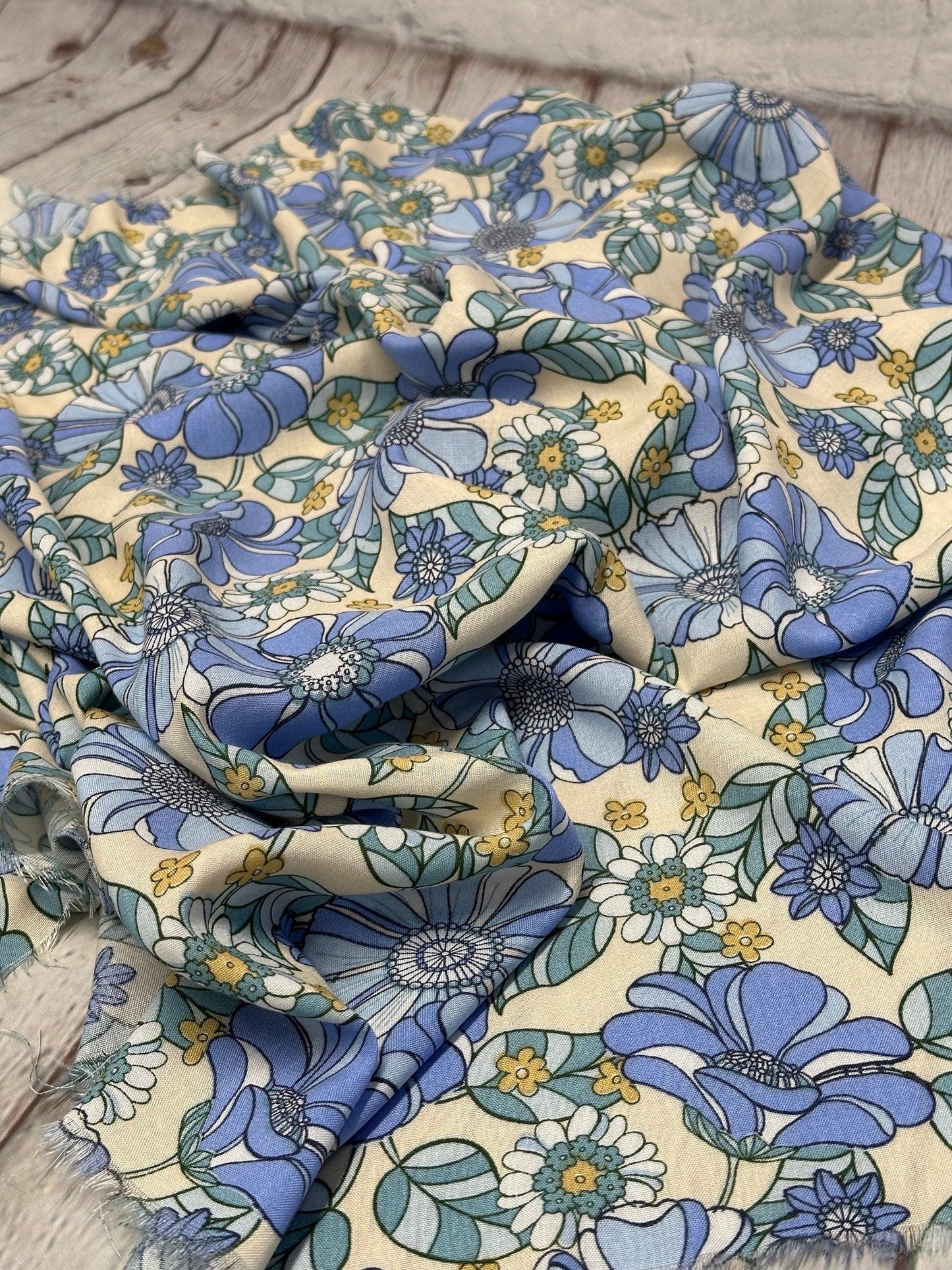 Rayon Challis Woven Print Fabric By The Yard Dusty Vinatge Paisley Rose Flower Geometric Summer Boho Ditsy Floral Print