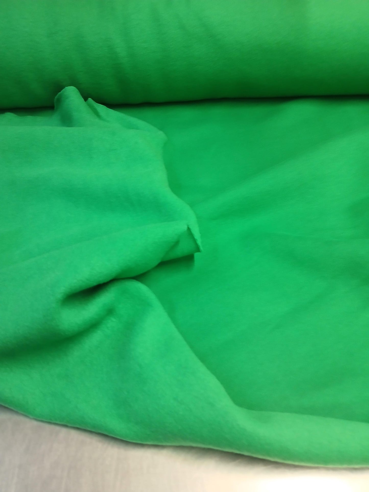 Premium Pre-Shrunk 100% Cotton Fleece  Ultra Soft and Cozy Fabric for All Seasons Sweatshirt Joggers Kelly Green